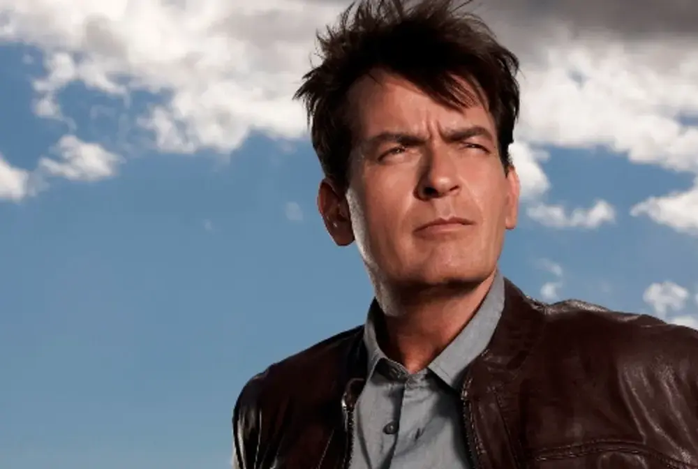 Charlie Sheen - filmy i seriale. Co warto obejrzeć?