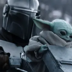 Mandalorian i Grogu w podróży, być może w oczekiwaniu na mandalorian sezon 4.