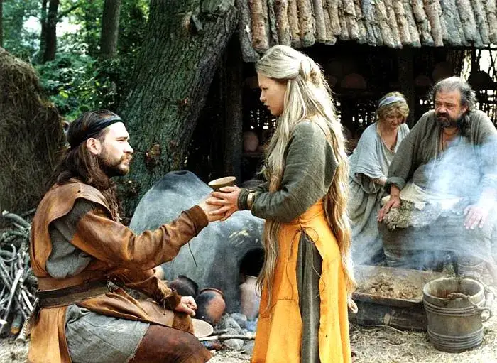Zdjęcie Pełna obsada filmu Stara baśń kiedy słońce było bogiem - najlepsi aktorzy
