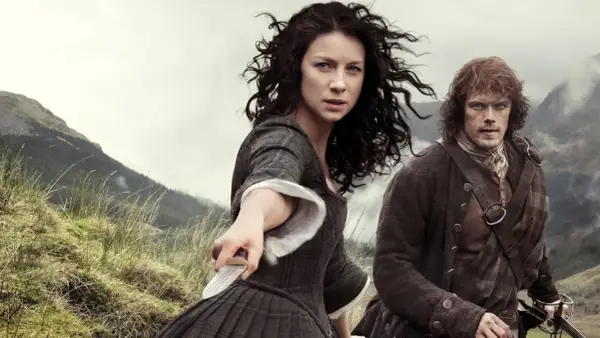 Outlander sezon 7 - Czy warto wrócić? Analiza i gdzie obejrzeć